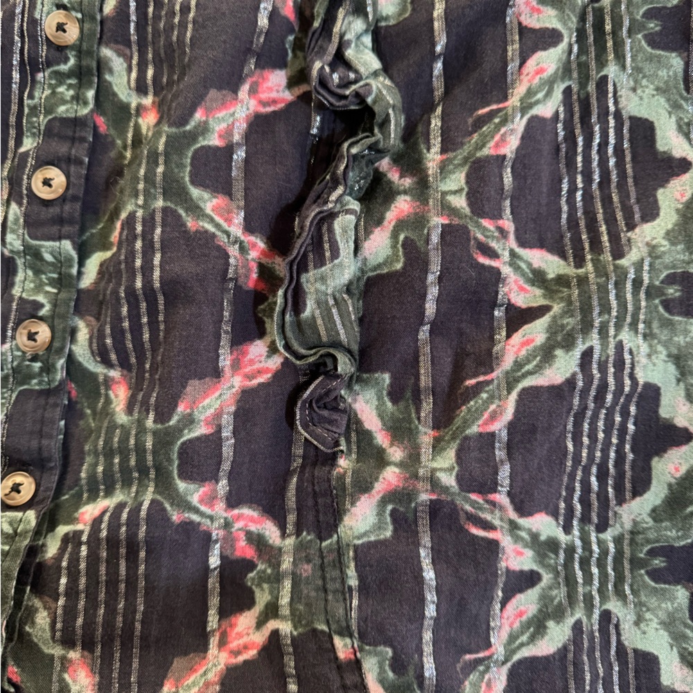 Pilcro Patterned Blouse With Flutter Sleeves - image 3